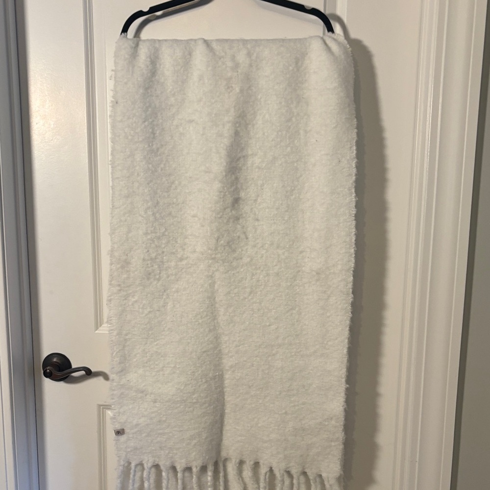 Banana Republic White Fluffy Large Scarf